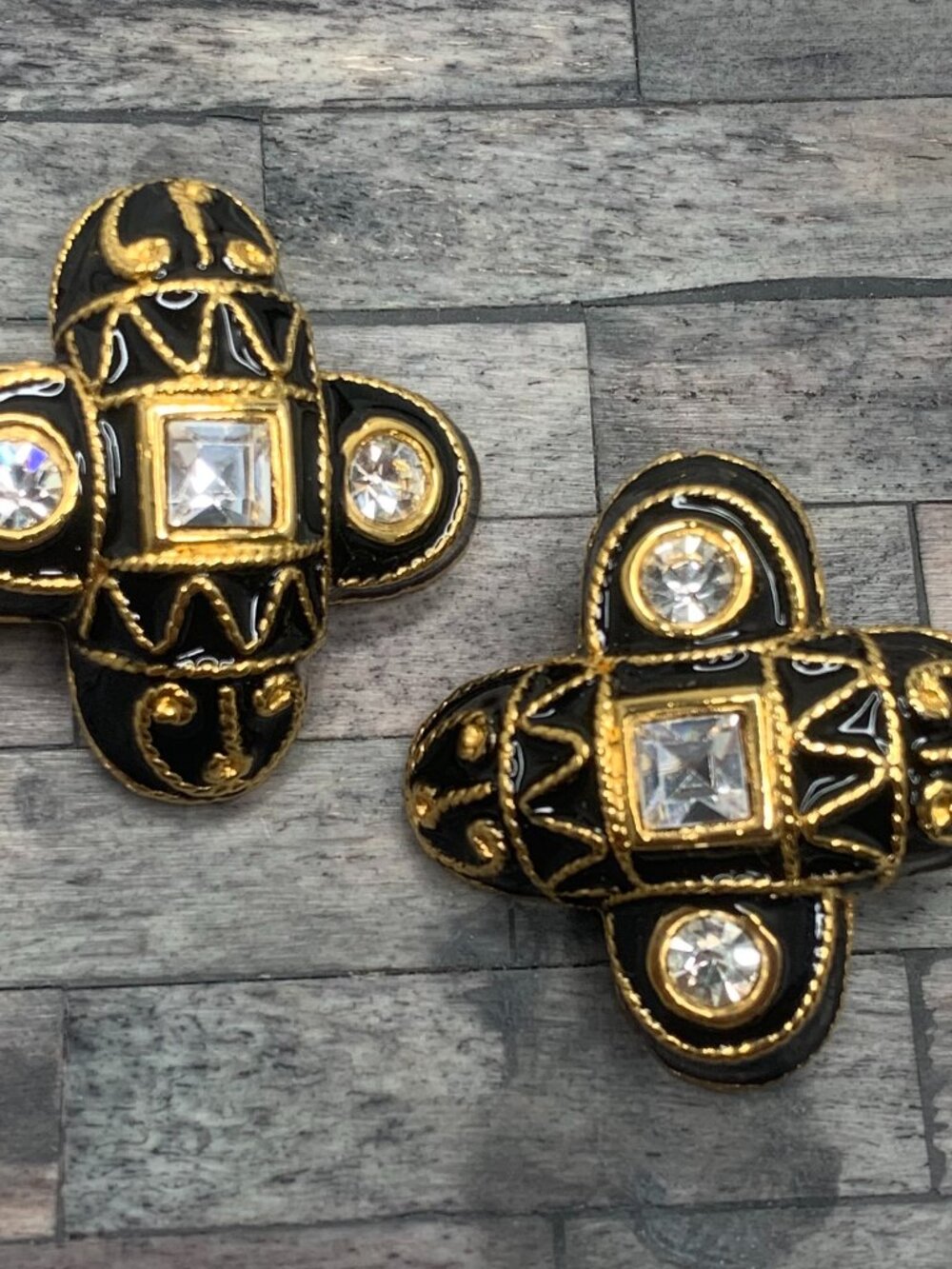 Blanca 1980s Vintage Enamel Rhinestone Clip On Earrings
